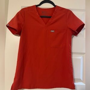 FIGS Catarina scrub top CLAY XS